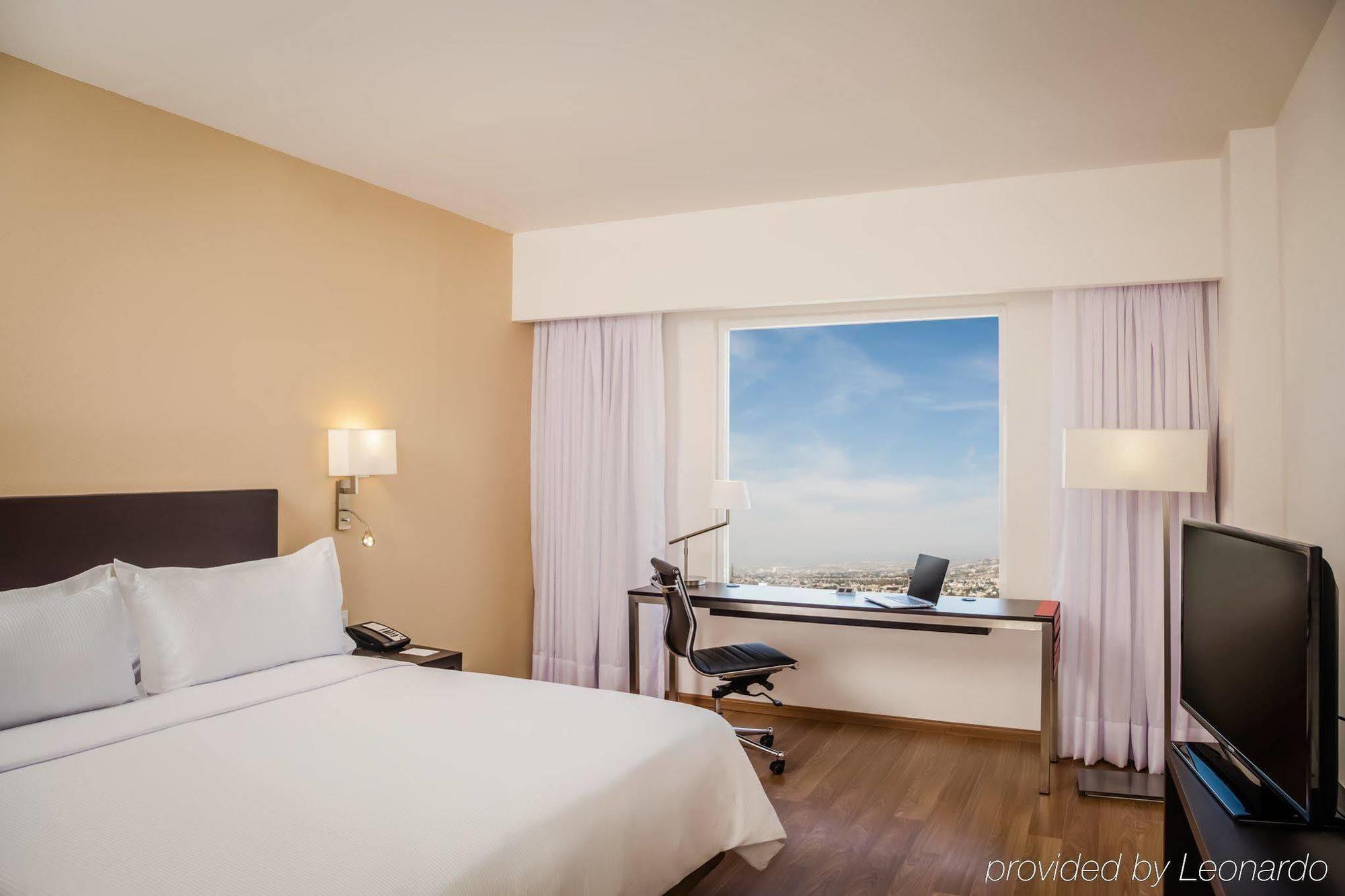 Fiesta Inn Queretaro Centro Sur Szoba fotó