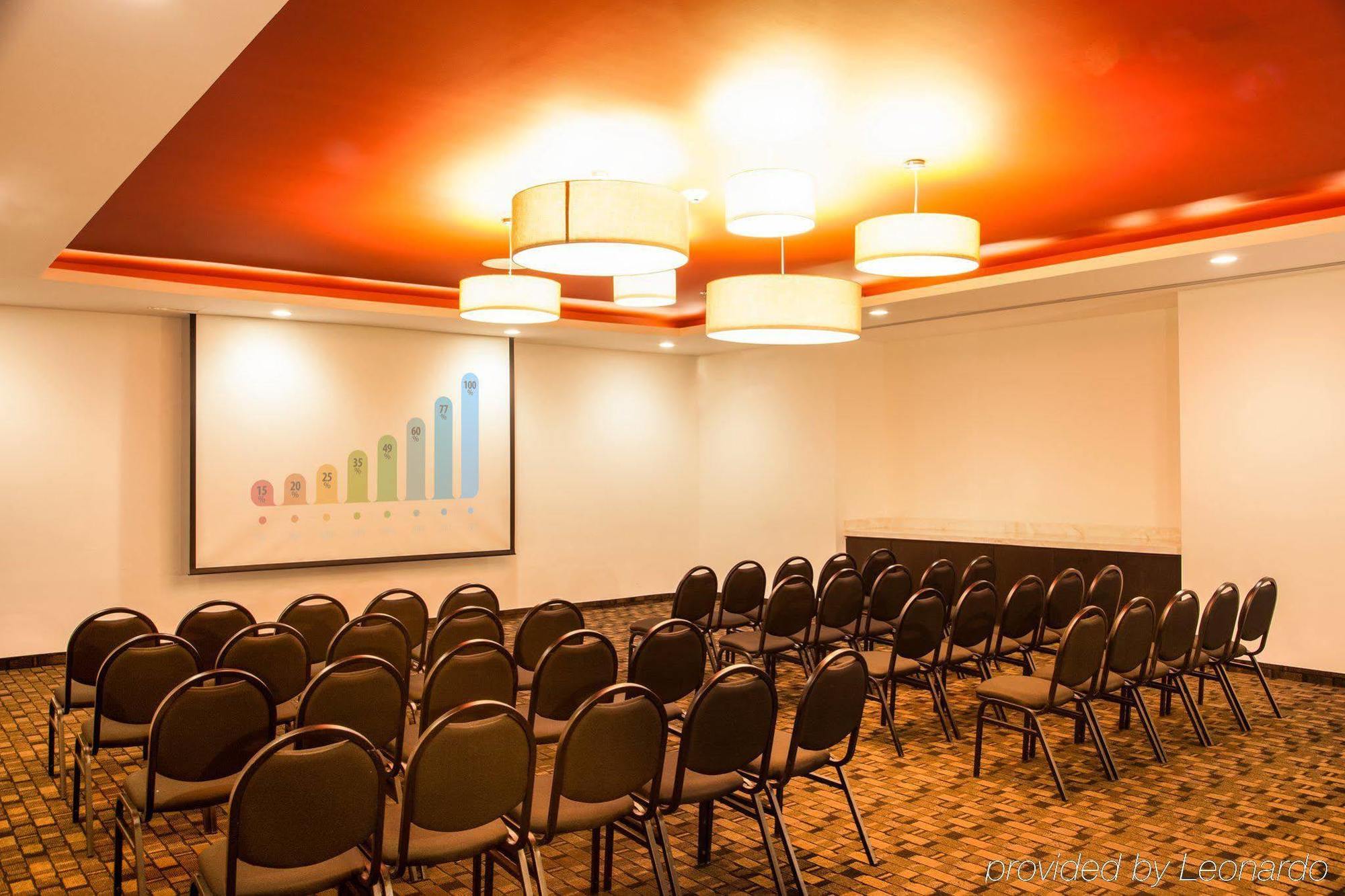 Fiesta Inn Queretaro Centro Sur Üzleti fotó